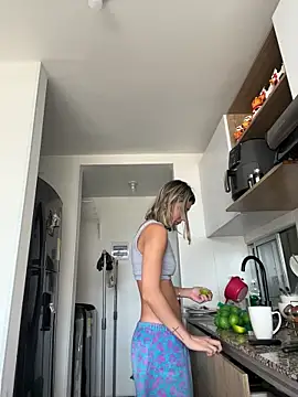 Ameellie online show from 02/05/26, 03:41