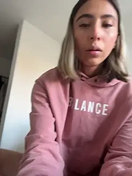 Ameellie online show from 02/14/26, 09:59