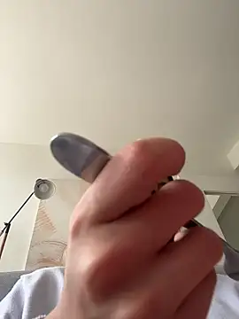 Ameellie online show from 04/07/26, 02:30