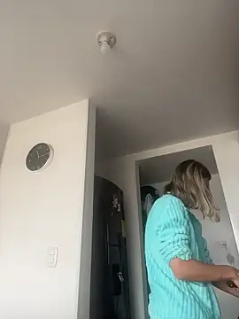 Ameellie online show from 01/16/26, 04:44