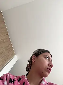 Ameellie online show from 02/06/26, 03:41