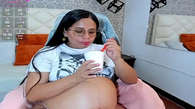 BiancaFlower online show from 12/02/24, 07:55