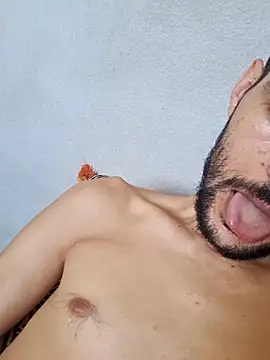 motanjer online show from 10/04/25, 01:56