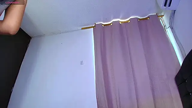 Mia depp online show from 05/19/26, 09:11