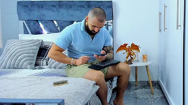 Zack Froone online show from 02/21/26, 03:36