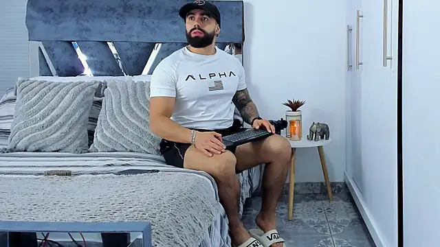 Zack Froone online show from 11/20/25, 03:02