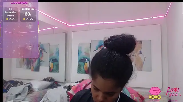 alegriamartinez online show from 10/28/25, 07:35