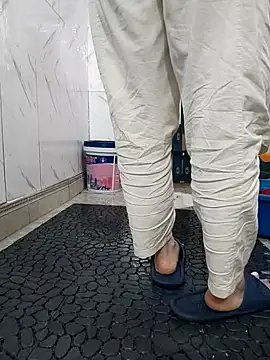 I AM NOT A SLUT online show from 10/31/25, 02:19