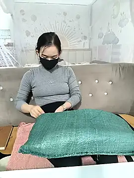 I AM NOT A SLUT online show from 12/17/25, 04:28