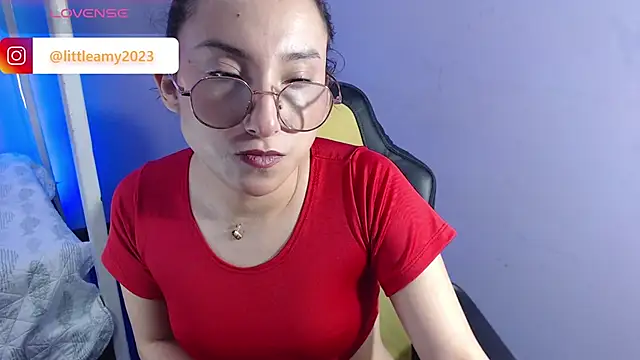 Snapshot of little__amy_ chatting on 02/07/25, 07:38 little amy online show from 02/07/25, 07:38