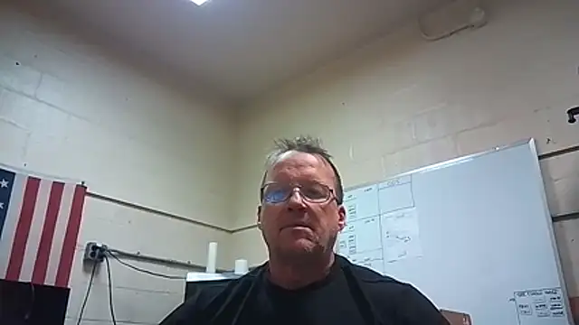 Cockrub1 online show from 12/04/25, 07:35