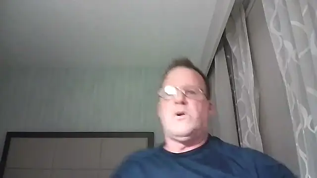 Cockrub1 online show from 11/05/25, 10:51