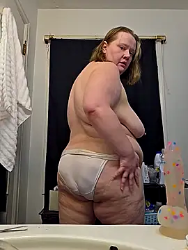 virgieblanca online show from 11/18/25, 05:00