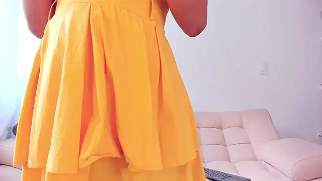 Alaia Ferrer  online show from 03/19/25, 08:11