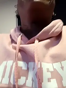 Coco Kiss online show from 10/27/25, 07:04