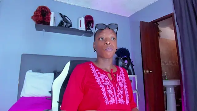 Coco Kiss online show from 02/07/26, 07:11