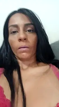 Snapshot of casal7722 chatting on 12/18/24, 02:49 casal7722 online show from 12/18/24, 02:49