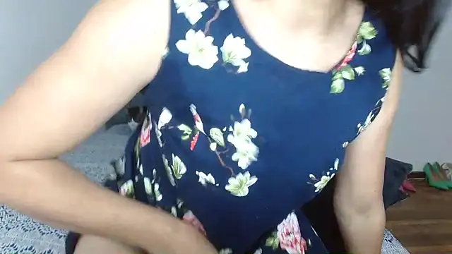 Snapshot of celeste_2023 chatting on 11/23/25, 03:05 celeste 2023 online show from 11/23/25, 03:05