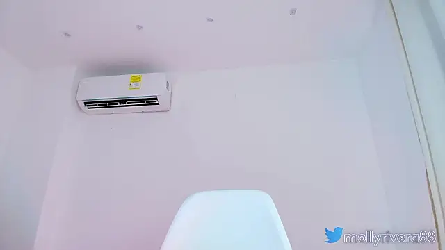 mollyrivera online show from 03/25/26, 11:14