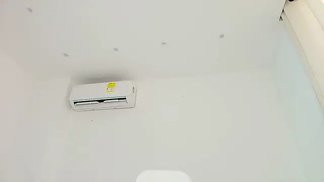 mollyrivera online show from 03/28/26, 09:49