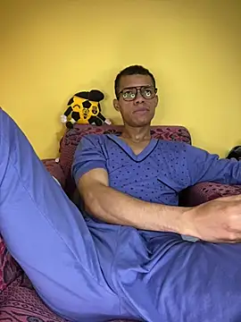 MoiseXxx 777 online show from 01/23/25, 10:32