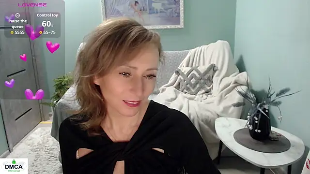 HornyMilf 777 online show from 11/21/25, 05:50