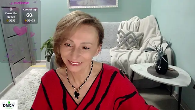 Snapshot of HornyMilf_777 chatting on 04/21/26, 06:31 HornyMilf 777 online show from 04/21/26, 06:31