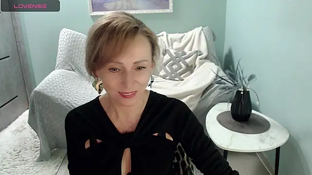 HornyMilf 777 online show from 09/14/25, 06:47