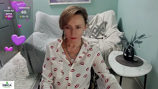 HornyMilf 777 online show from 10/22/25, 06:46