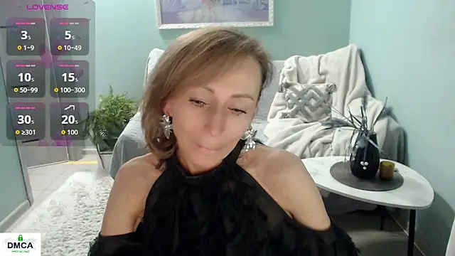 Snapshot of HornyMilf_777 chatting on 04/18/26, 06:16 HornyMilf 777 online show from 04/18/26, 06:16