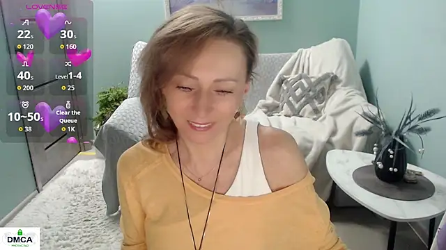 HornyMilf 777 online show from 11/12/25, 06:50