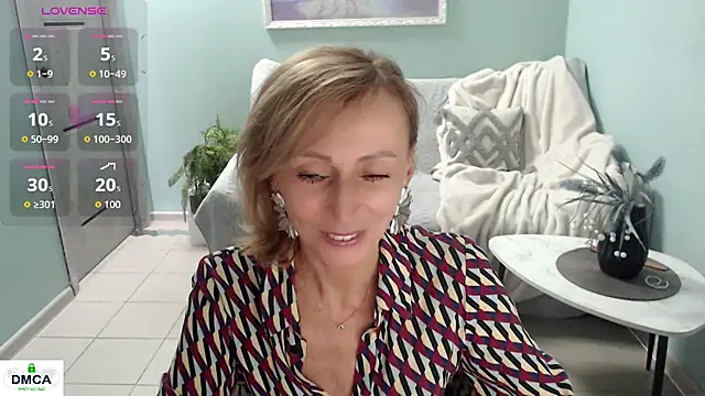 Snapshot of HornyMilf_777 chatting on 07/07/26, 07:23 HornyMilf 777 online show from 07/07/26, 07:23