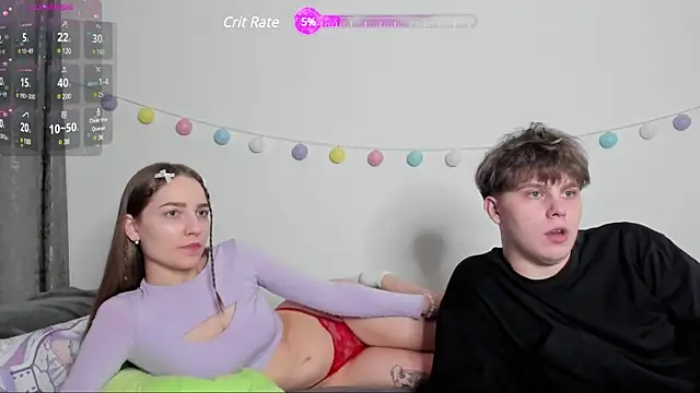 Snapshot of Emily_and_Ilumi chatting on 01/17/25, 02:39 Emily and Ilumi online show from 01/17/25, 02:39