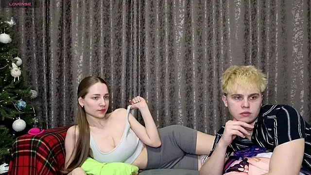 Emily and Ilumi online show from 01/09/26, 05:09