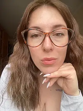 MommmyYummy online show from 05/26/26, 08:01