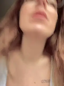 MommmyYummy online show from 11/18/25, 10:40