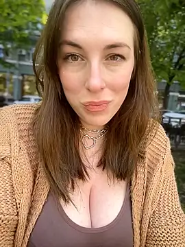 MommmyYummy online show from 05/06/26, 12:53