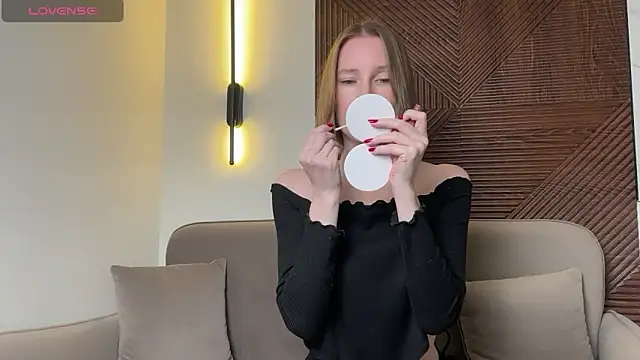 MonikaBos online show from 02/27/26, 08:41