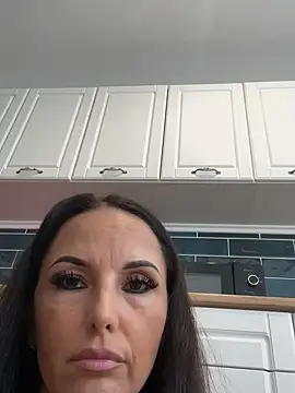Snapshot of Carla_Angel chatting on 09/22/25, 07:14 Carla Angel online show from 09/22/25, 07:14