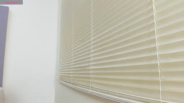  Molly rosse  online show from 10/31/25, 11:51