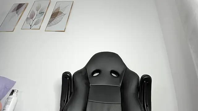 Snapshot of _Molly_rosse_ chatting on 06/18/26, 11:59 Molly rosse online show from 06/18/26, 11:59
