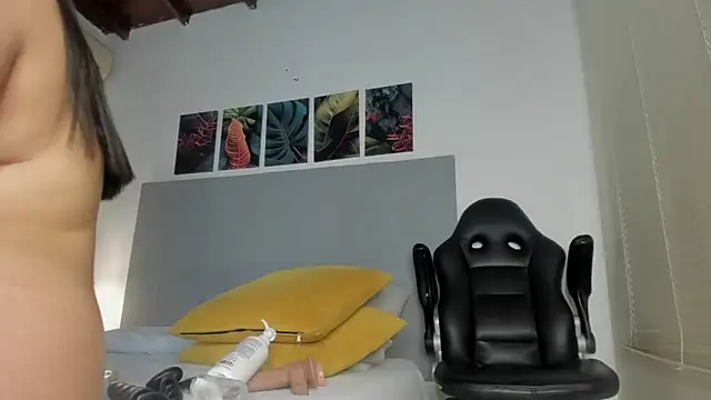 Snapshot of _Molly_rosse_ chatting on 02/18/26, 12:23 Molly rosse online show from 02/18/26, 12:23