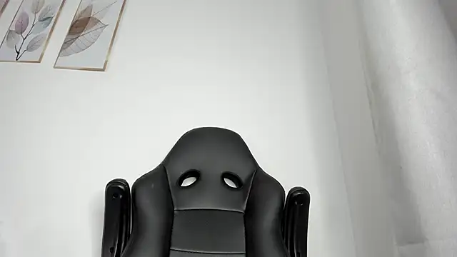 Snapshot of _Molly_rosse_ chatting on 06/06/26, 01:05 Molly rosse online show from 06/06/26, 01:05