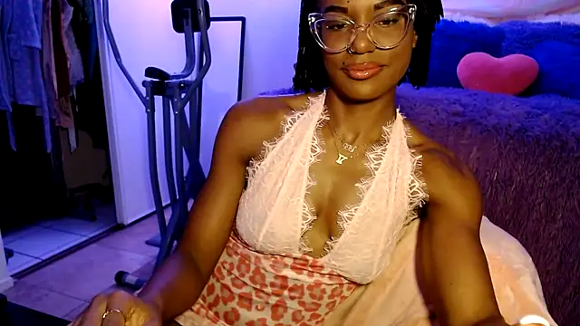 Snapshot of CocoSage chatting on 06/15/26, 05:51 CocoSage online show from 06/15/26, 05:51