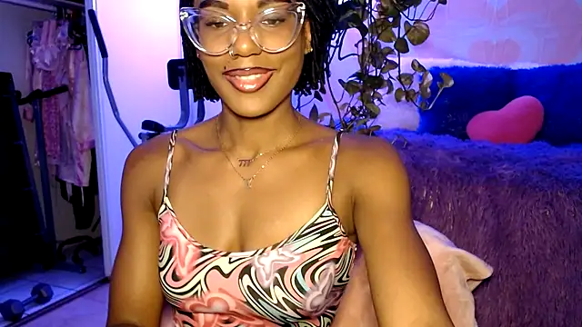 Snapshot of CocoSage chatting on 07/13/26, 06:02 CocoSage online show from 07/13/26, 06:02
