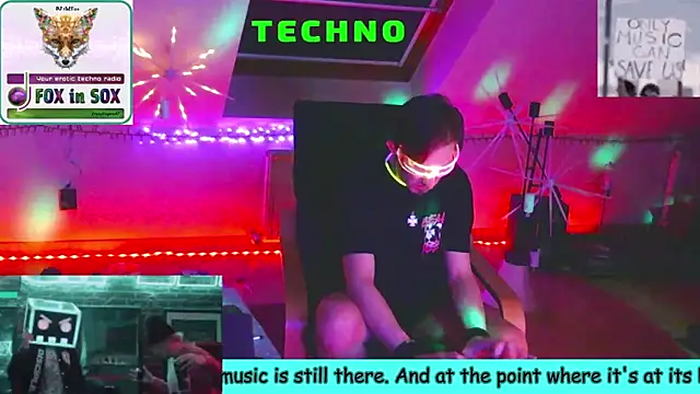 Snapshot of RevilO1180 chatting on 02/25/26, 08:08 RevilO1180 online show from 02/25/26, 08:08