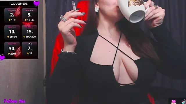 mia-joy online show from 11/07/25, 03:11