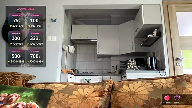 Teylor Love online show from 12/04/25, 01:10