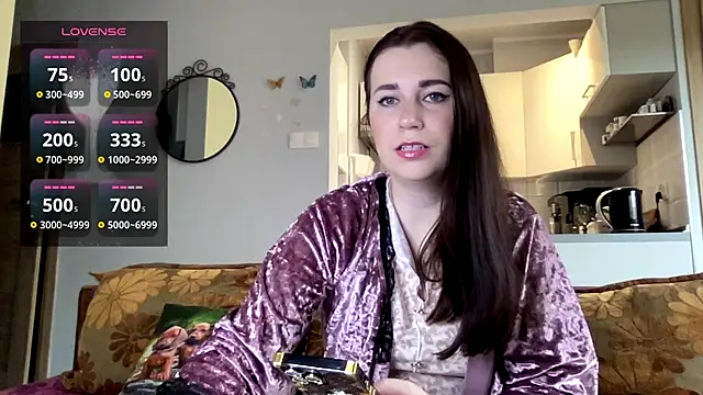 Teylor Love online show from 10/22/25, 12:04