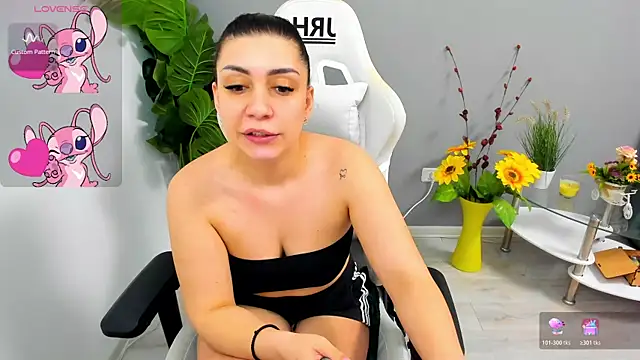 EveEvian online show from 04/08/26, 03:35